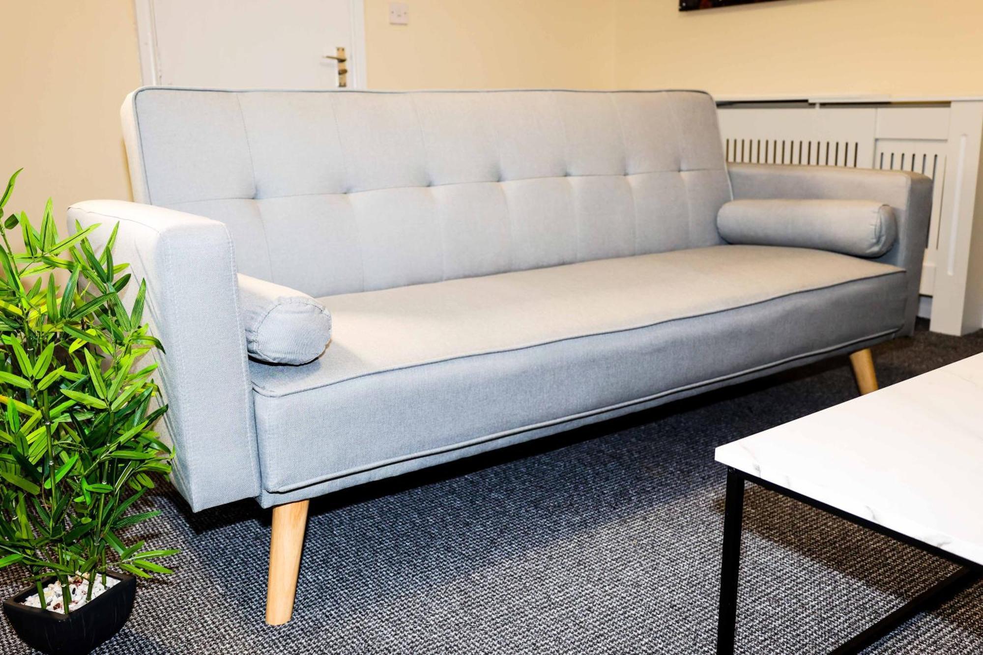Lausory King Bed Living Your Luxe Home Away Nottingham Buitenkant foto